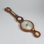 622687 Barometer